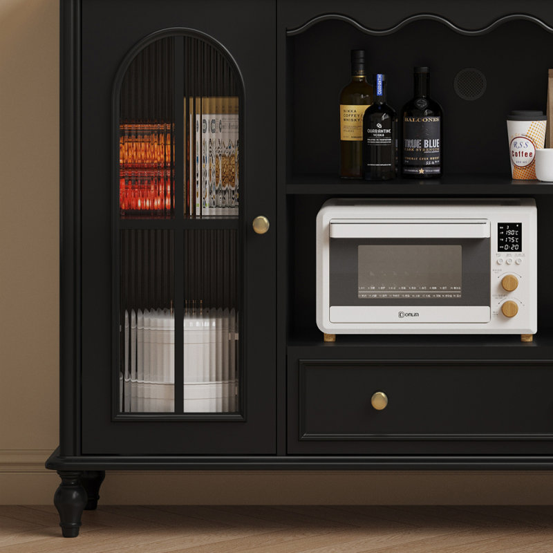 Buffet de cuisine noir