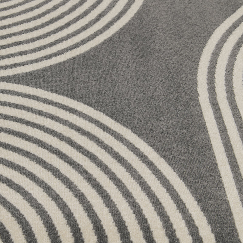 Tapis intérieur / extérieur gris en polypropylène touffeté à la machine Barraco, Tapis de couloir 2 pi x 6 pi 7 po