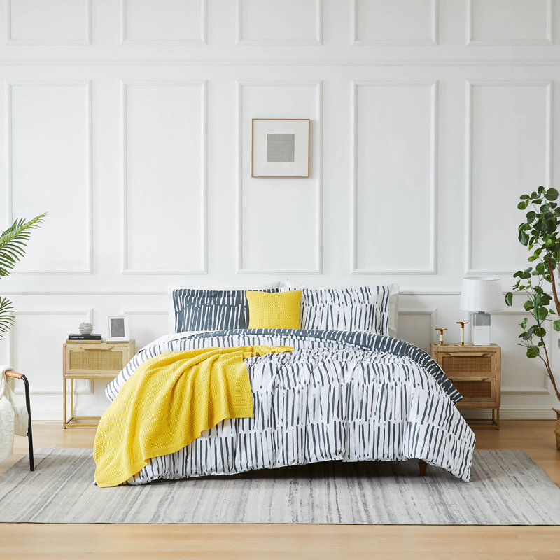 Ensemble de literie pour grand lit réversible Spirit, Édredon simple + 3 pièces supplémentaires