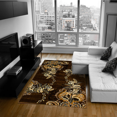 Chewning Floral Indoor Rug
