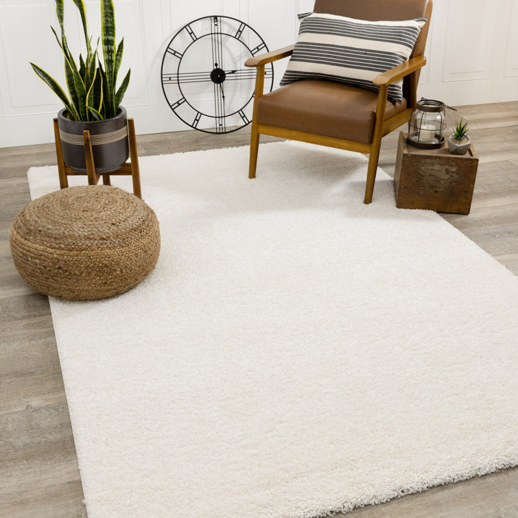 Jayceonna Cream Tonal/Solid Polypropylene Stain Resistant Living Room Carpet