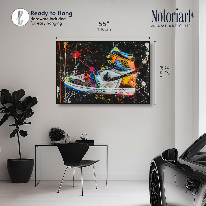 «Dark Graffiti Sneaker», impression sur toile par Notoriart, H 54 po x l 36 po, Structure noire