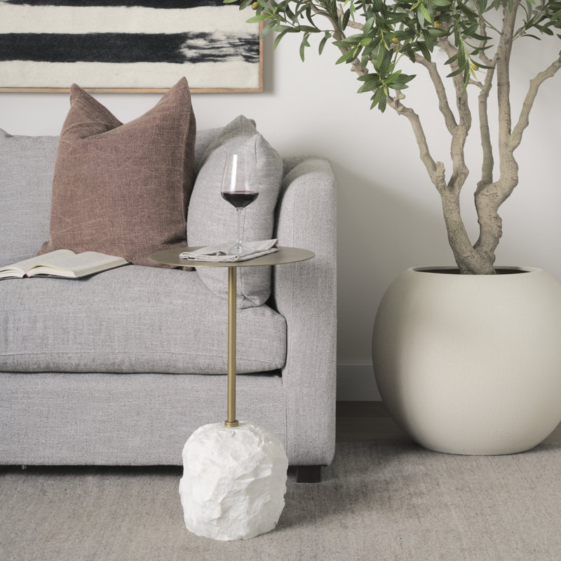 Rini End Table