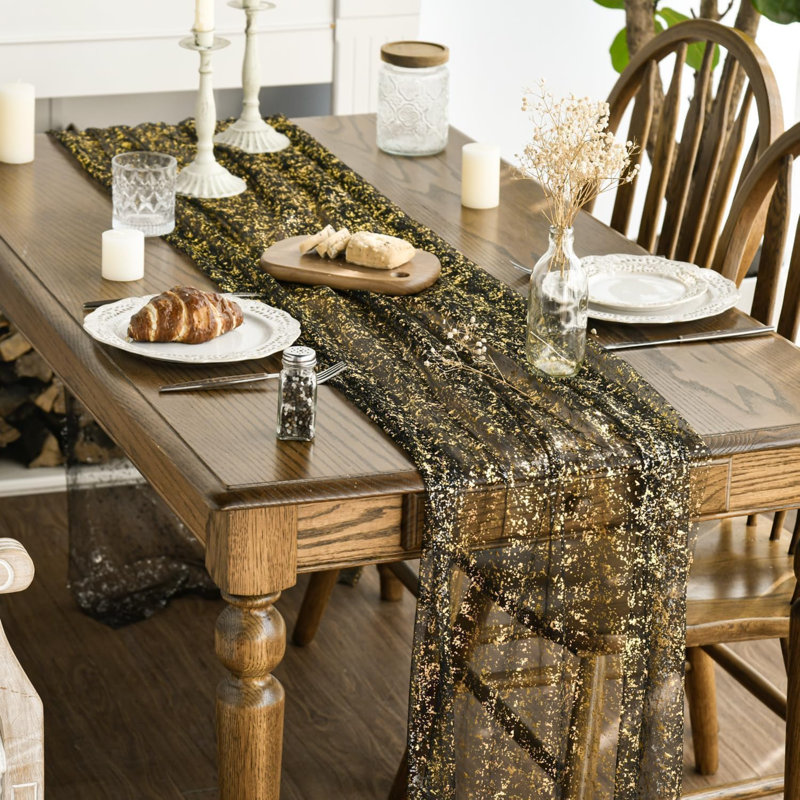 Chemin de table en gaze noire et dorée de 3 m (120 pouces), orné de paillettes métalliques transparentes, idéal pour décorer une table lors d'un repas, d'un mariage, d'un anniversaire ou d'une fête à la maison.