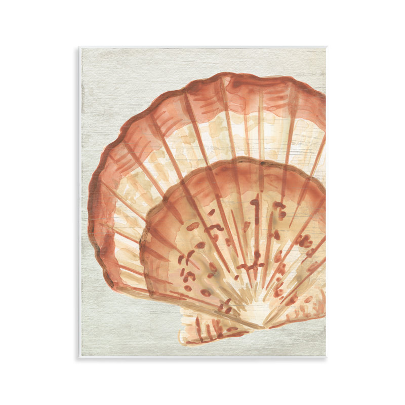  Art mural en forme de coquillage en beige par June Erica Vess