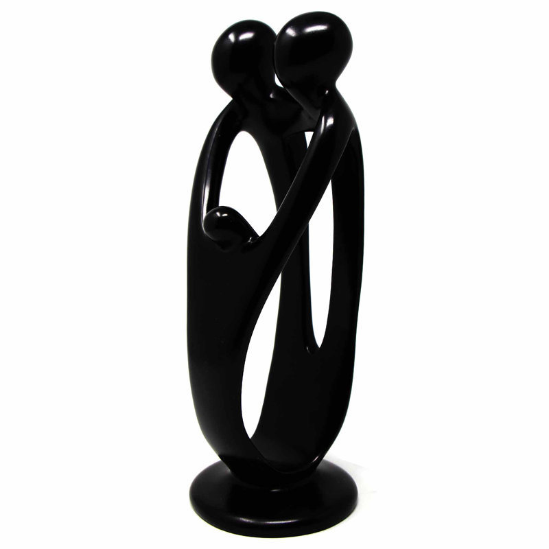 Figurine familial, H 10 po x l 4 po x P 4 po