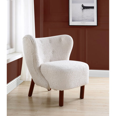 Chaise blanche avec structure intérieure confortable et élégante