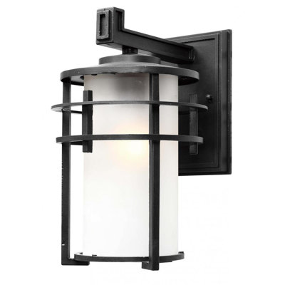 Devery Wall Light