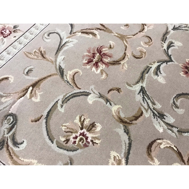 Hand-Knotted High-Quality Beige Area Rug