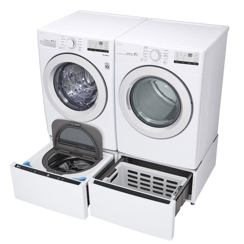 LG Ultra Large Front Load Washer, White, 4.5 cu. ft.