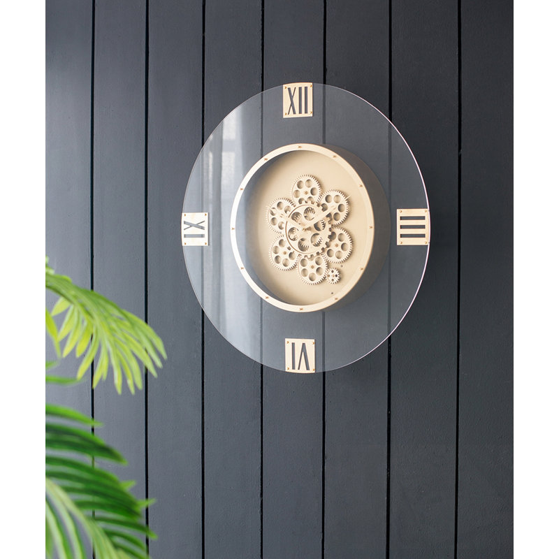 Horloge ronde à chiffres romains