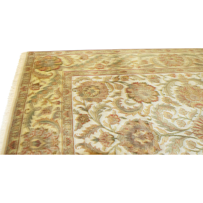 Tapis ivoire et doré de haute qualité noué à la main