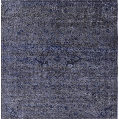 Tapis oriental violet