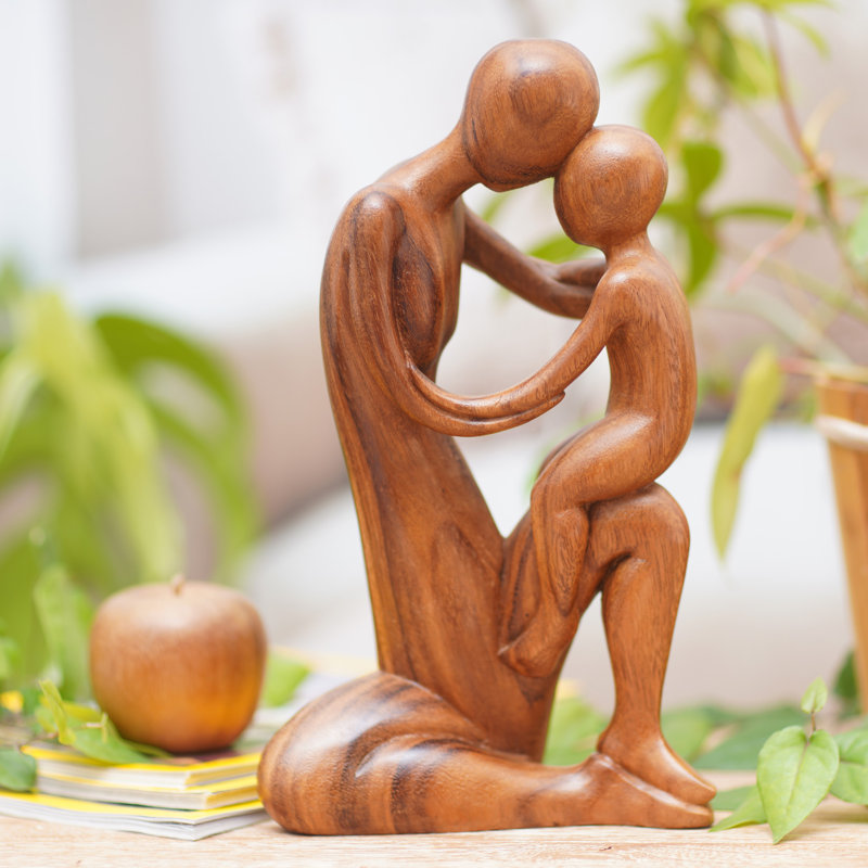  Sculpture en bois fabriquée à la main