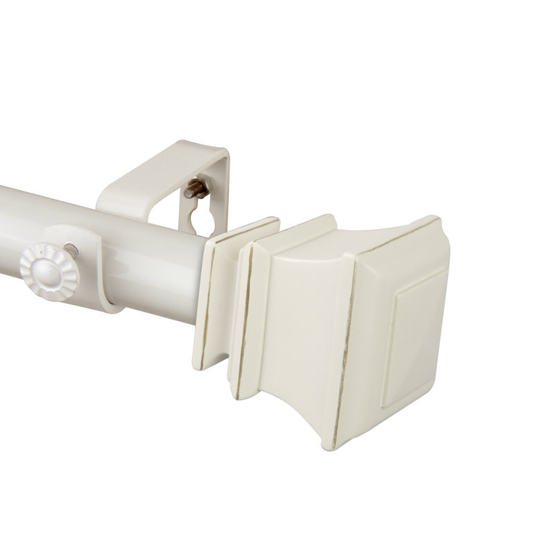 Simple Pineda 1 po, 66" - 120", Blanc