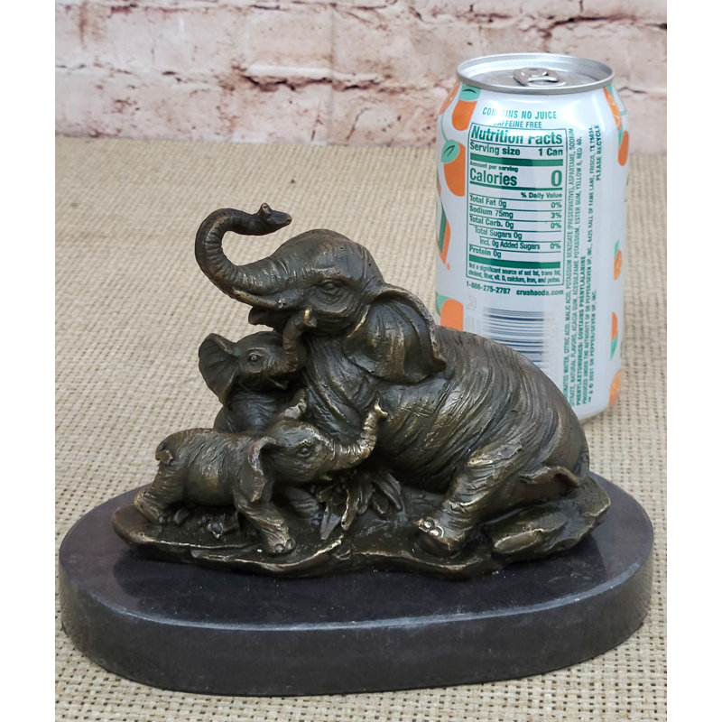 Figurine MaKee Elephant Mother and Babies