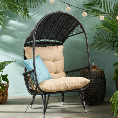 Stylish Basket Lounge Chair For Outdoors - Comfortable & Outdoor With Design Eye-Catching Style