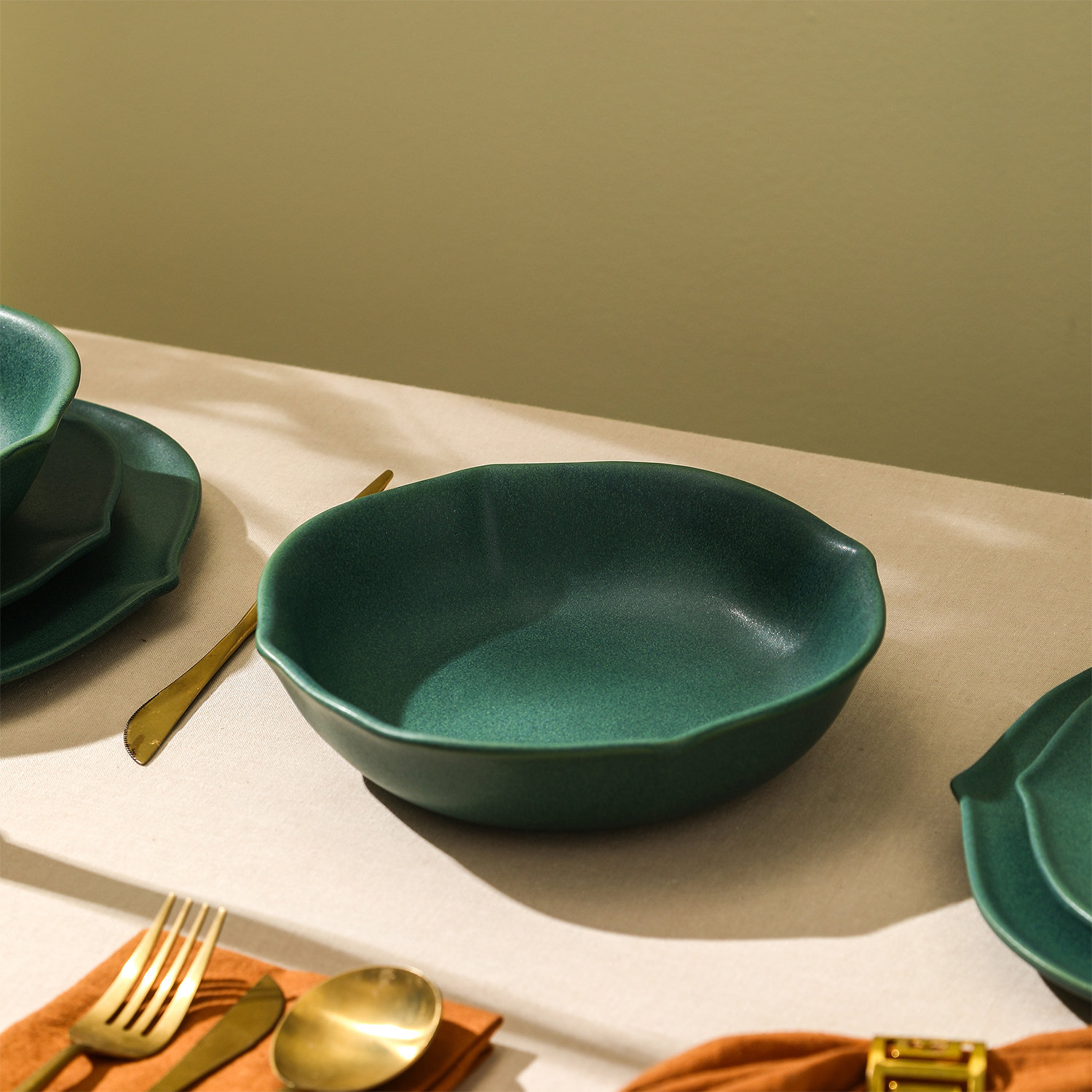 Baskerville Stoneware Dinnerware Set, Green