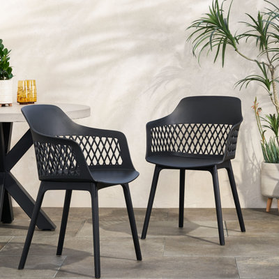 Chaise d'extérieur Azalea -, structure solide, conception moderne, polypropylène noir, 23 po de profondeur, 21,5 po de largeur, 33 po de hauteur, 12,2 lb de poids Azalée, résistance aux intempéries, 23,46 po, 21,74 po, 33,94 po