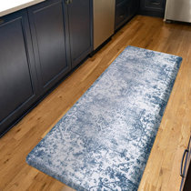 Alcott Hill Luka Anti-Fatigue Comfort Quatrefoil Kitchen Mat, Blue