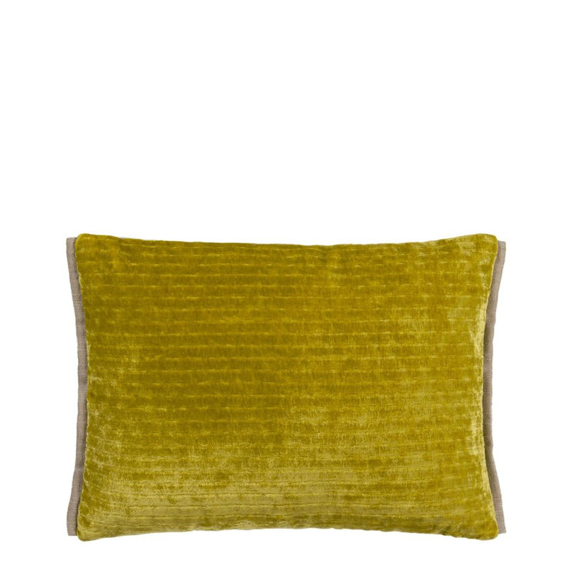 Mazarin Velvet Decorative Pillow, Alchemilla