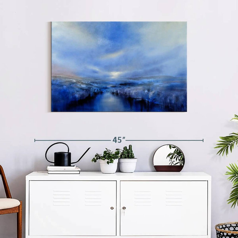 Avery Clearance, 24" H x 36" W