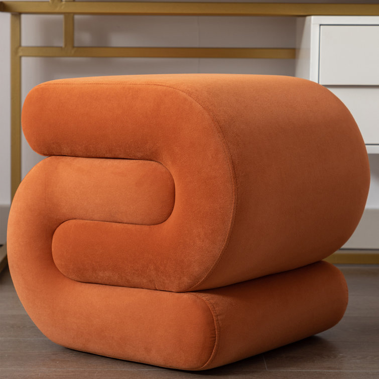 https://assets.wfcdn.com/im/83806794/resize-h755-w755%5Ecompr-r85/2276/227681786/Jaszlyn+Upholstered+Ottoman.jpg