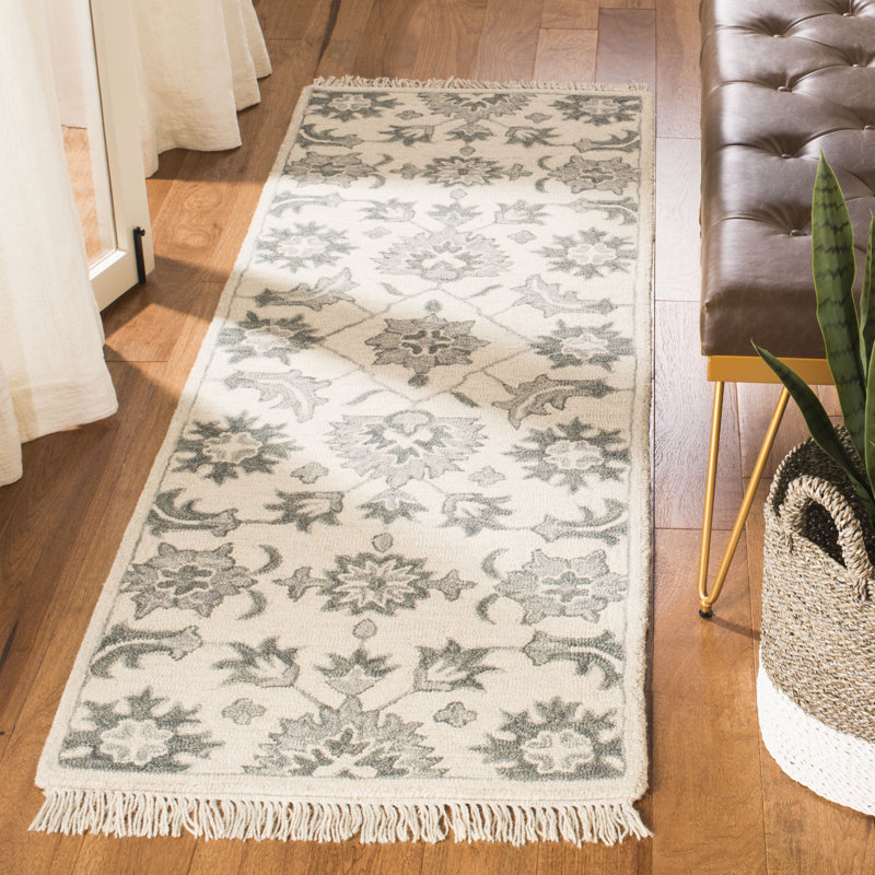 Adalyn Hand Tufted Wool/Cotton Floral Rug in Green/Grey, Runner 2'3" x 7'