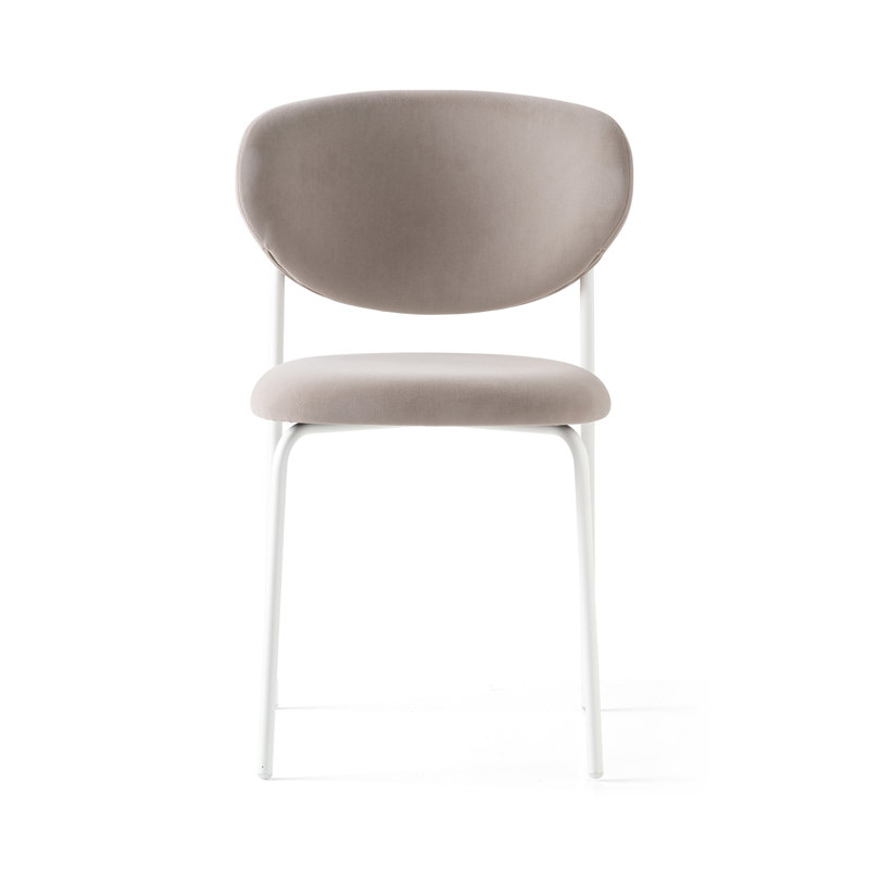 Chaise rembourrée Cozy, Blanc optique mat, Taupe