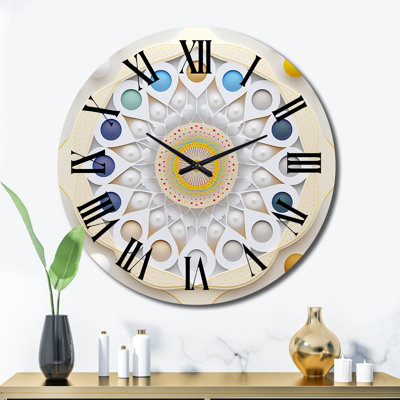 Horloge murale visionnaire