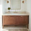 Plateau de meuble-lavabo à simple cuve intégrée 61 po x 22 po LustreLine Orelia-128280780