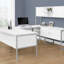 Bureau d'ordinateur contemporain de 48 pouces en stratifié blanc avec pieds en métal argenté, idéal pour la maison et le bureau-121068608