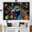 Impressionnant portrait de paon sur fond noir I - paon-550389313-550389314