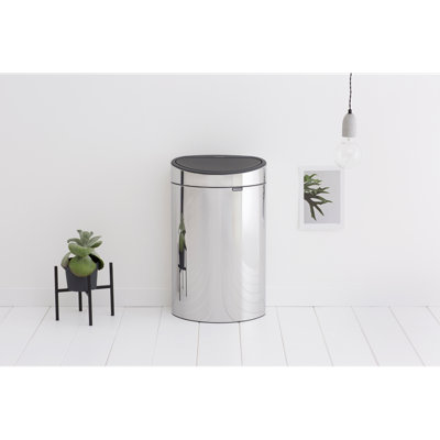 Poubelle à couvercle tactile 10,6 gallons (40 litres)