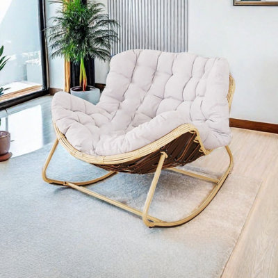 Chaise berçante simple et moderne