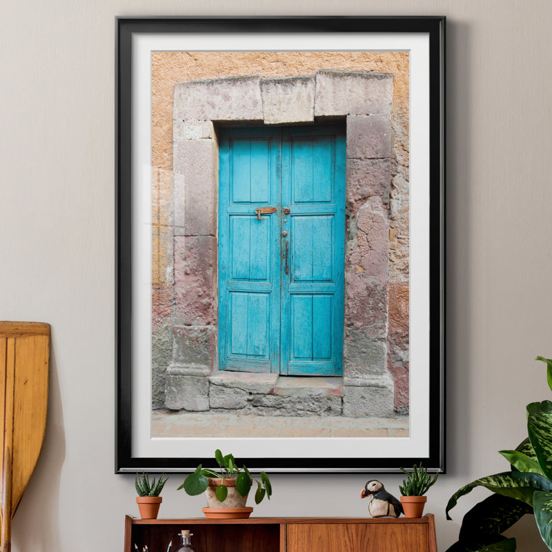 «Topaz Door» par Danita Delimont - Reproduction sur papier encadrée, H 26,5 po x l 36,5 po x P 1,5 po, Cadre noir