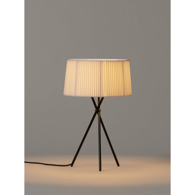 Metal Tripod Lamp