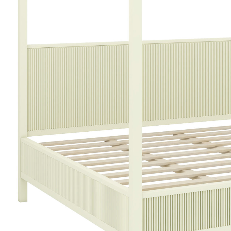 Élégante base de lit à baldaquin mettant en vedette un système de support à lattes robuste et une silhouette élégante, Beige