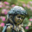 Statue de jardin fée en magnésium assise