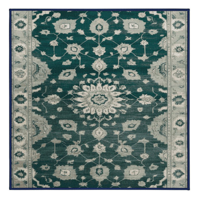 Tapis bleu lavé à la machine