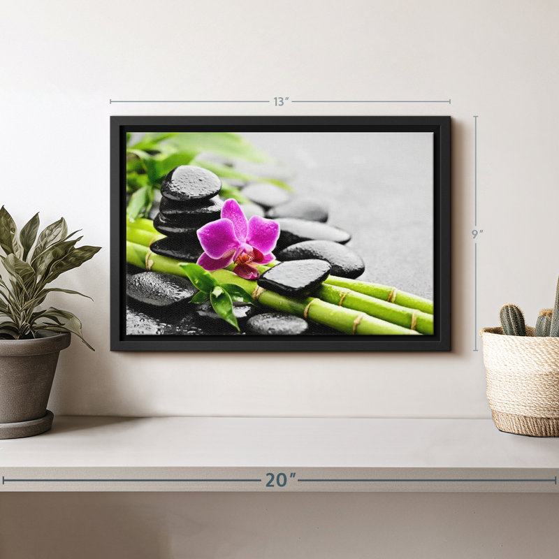 "Pierres de basalte et impression sur toile orchidée", H 9 po x l 13 po