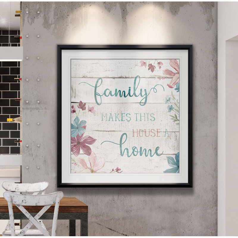 « family home », art textuel, H 24 po x l 24 po x P 1,5 po, Cadre noir