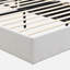 Lit tapissier en chenille