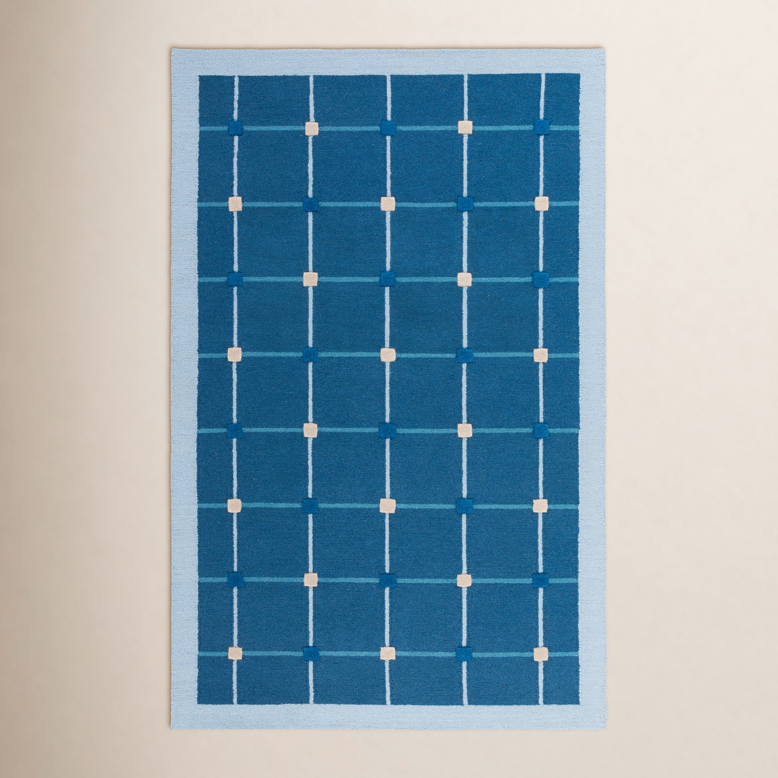 Elway Hand-Woven Checkered Rug, Rectangle 6' x 9'