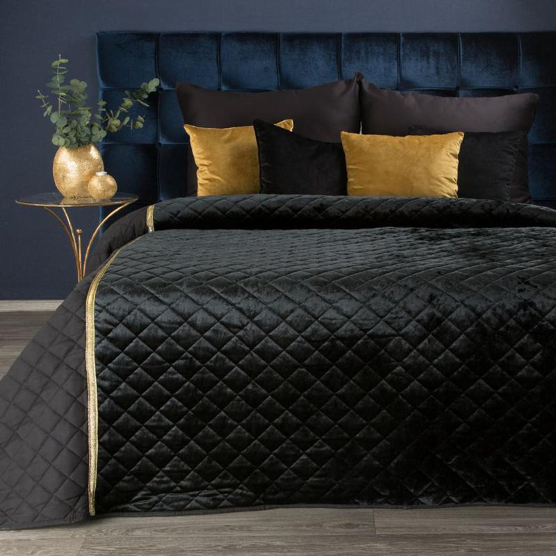 Primeaux Bedspread, Black