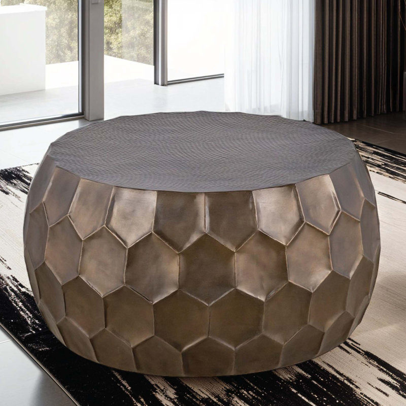 Ensemble de 2 tables basses modernes et contemporaines rondes en aluminium avec table à motif de losanges, Doré
