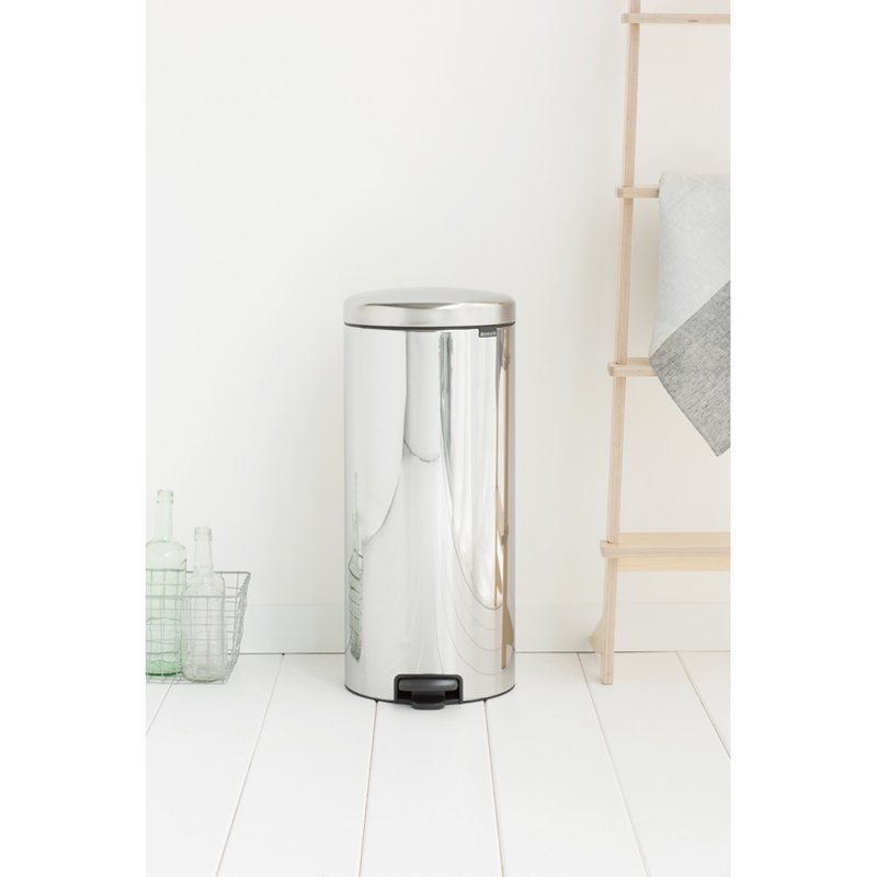 Brabantia NewIcon Step On Trash Can, 8 Gallon (30 Liter), Brilliant Steel