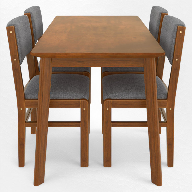Ensemble repas pour quatre personnes