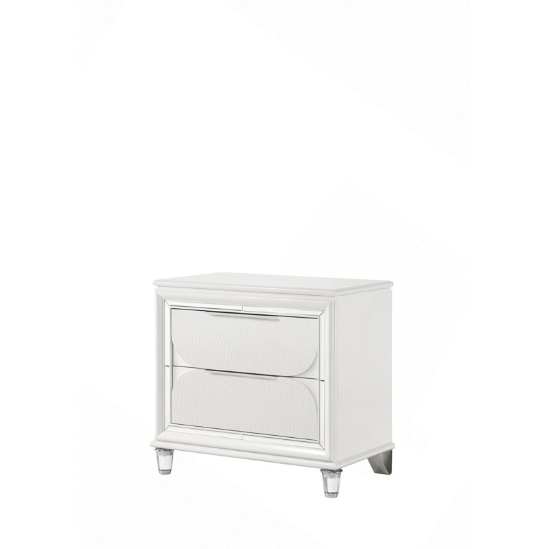 Tarian Nightstand