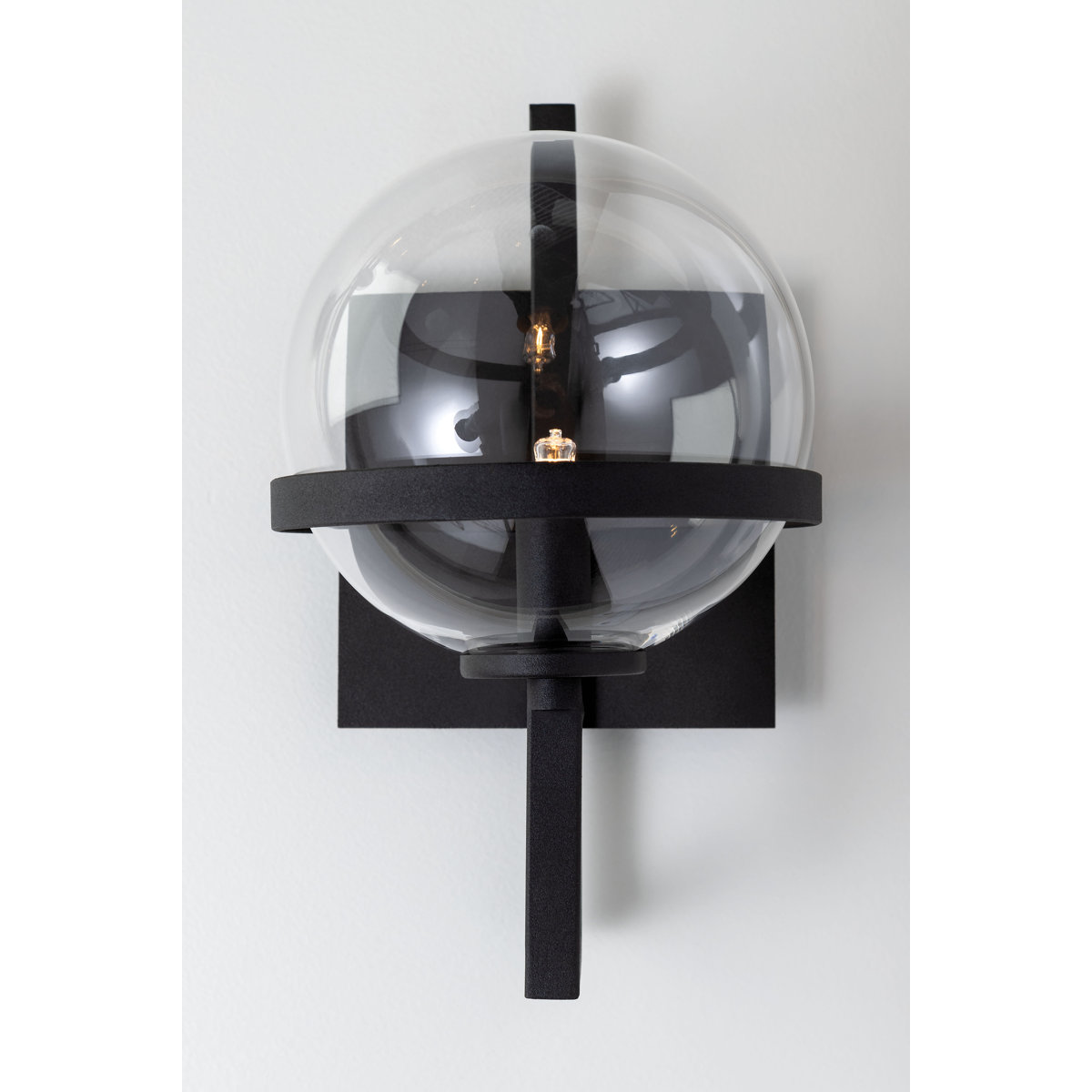 Corrigan Studio Savon Armed Sconce - Thumbnail 3
